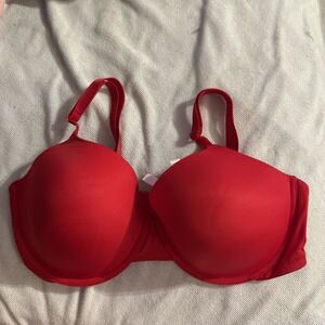 Victoria's Secret PINK Wear Everywhere Super Push Up Bra Women's 38DD Red